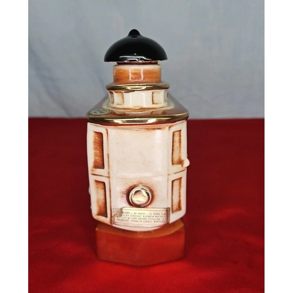 San Francisco Decanter Cable Car Liquor Bottle VTG 68 Ezra Brooks Powell & Hyde